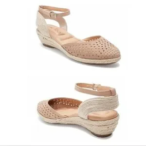 me too Shoes Me Too Norina Espadrilles Poshmark